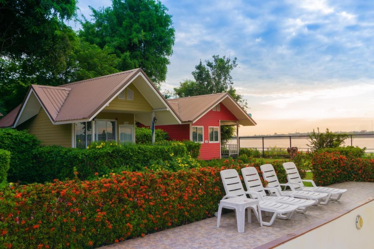 Bo Tree Cottage On The River Мукдахан Экстерьер фото